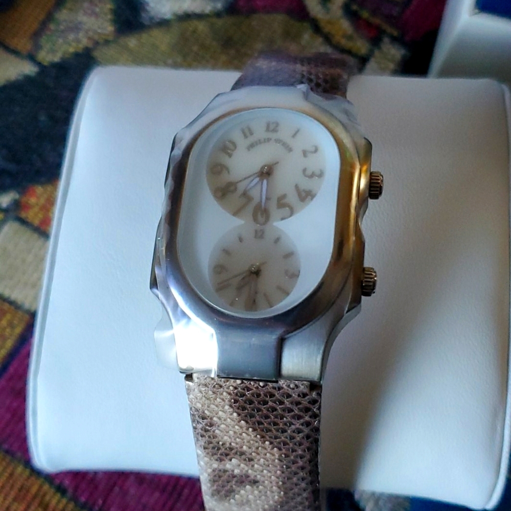 Philip stein lizard band dual time zone sold out